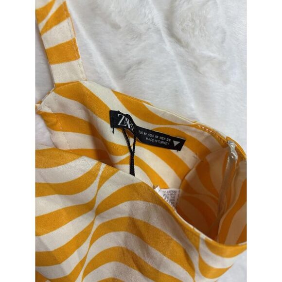 Zara wavy striped orange white keyhole halter crop top tie size Medium M - Picture 3 of 6